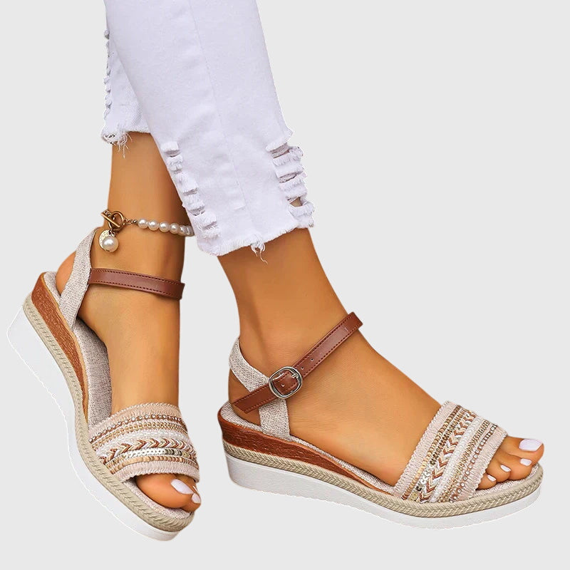 White/Brown / 43