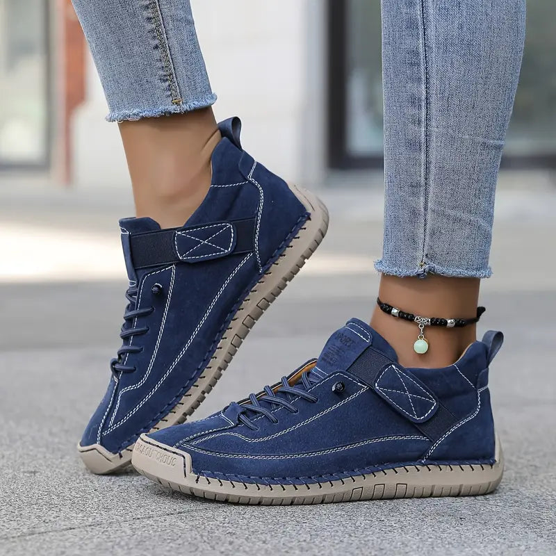 Blue / 43