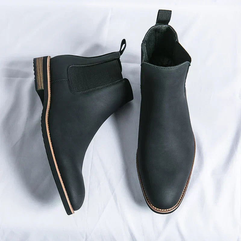 Midnight Black / 47