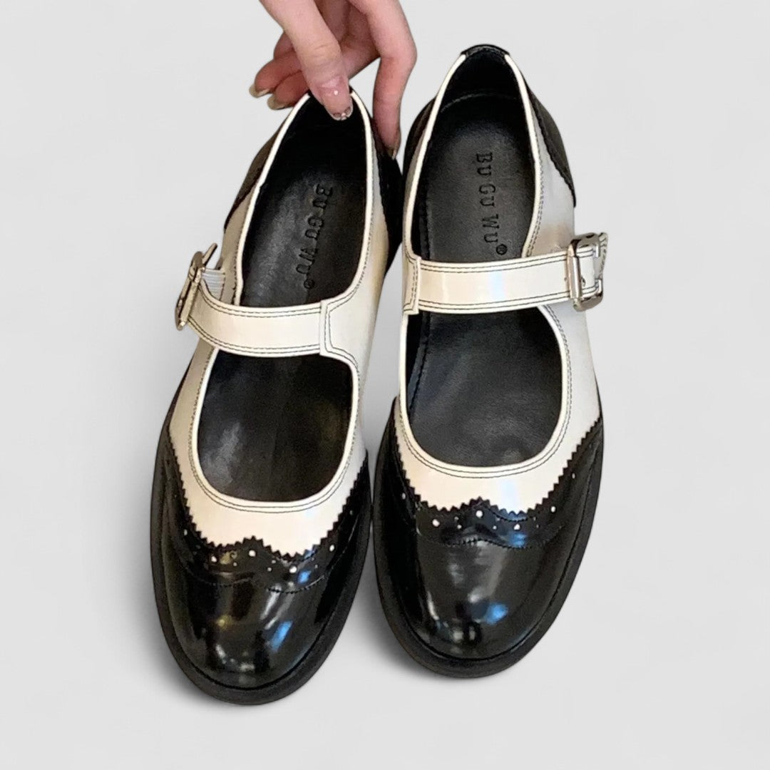 Black / 41 EU