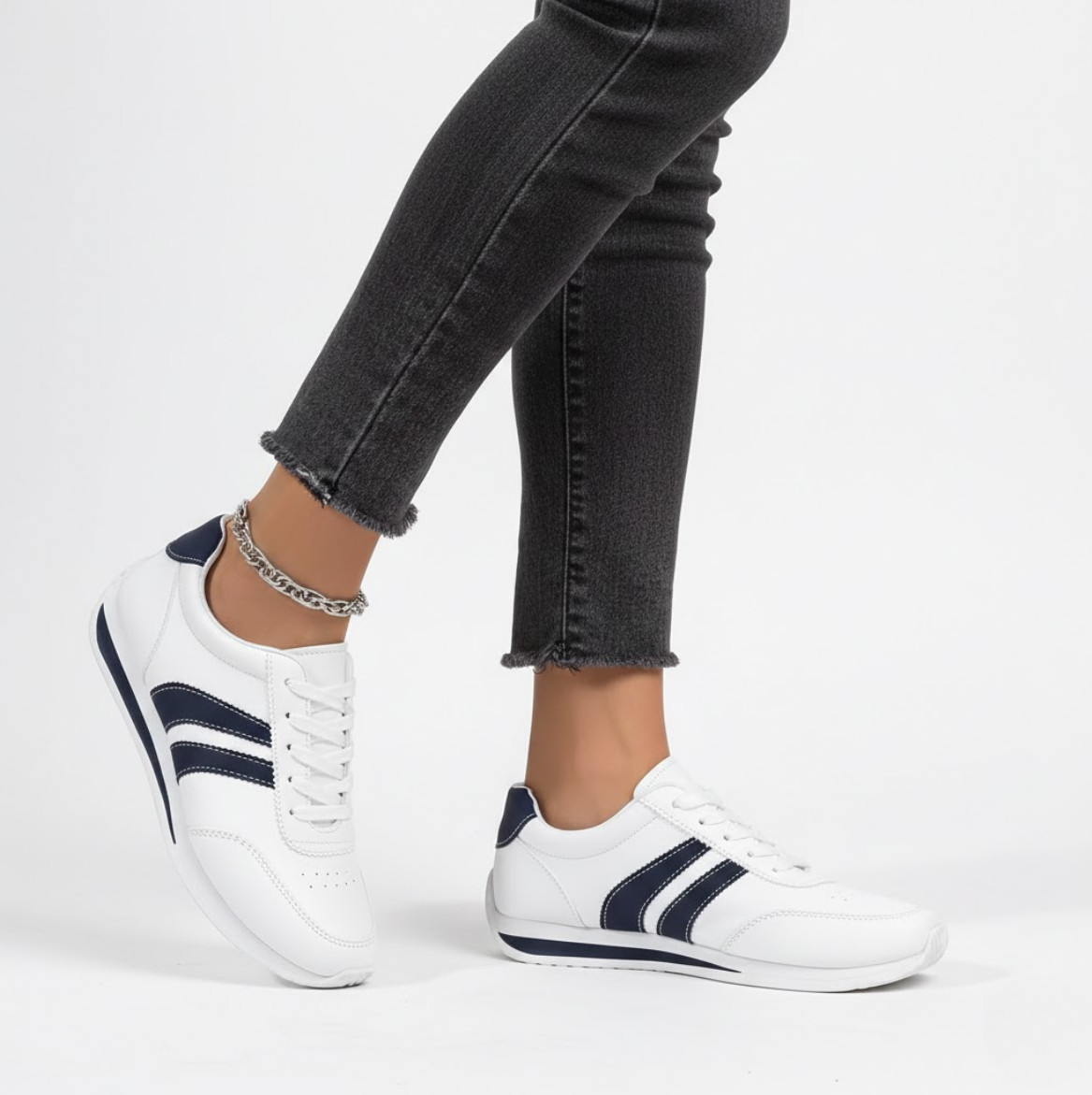 White / 43