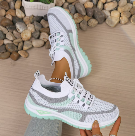 White / Green / 43
