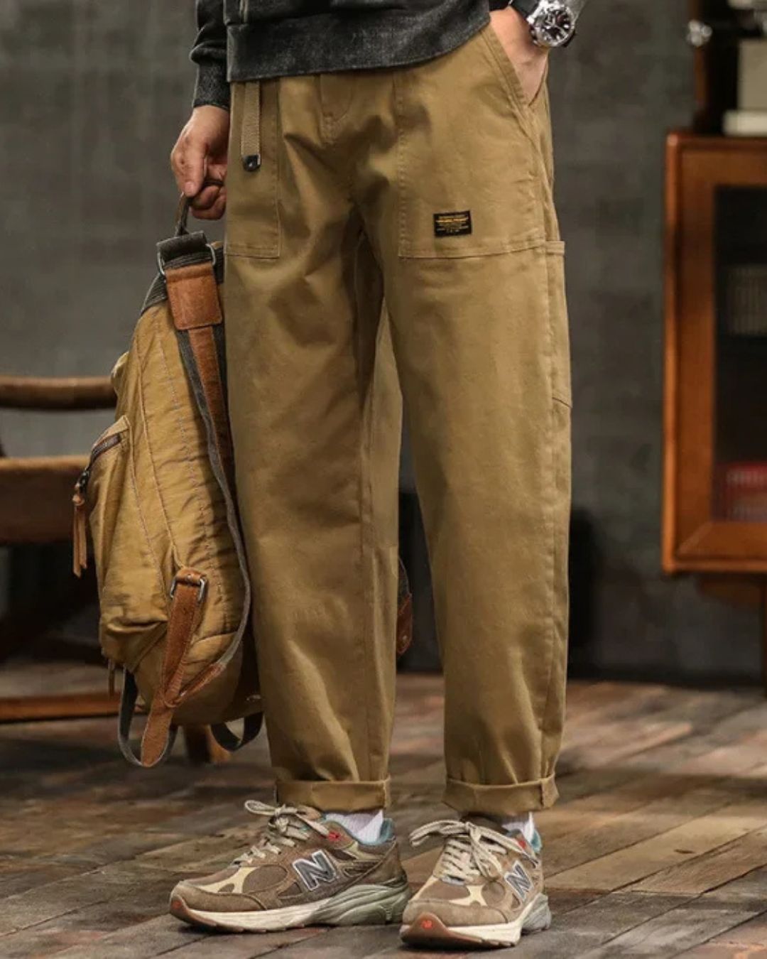 Khaki / 38