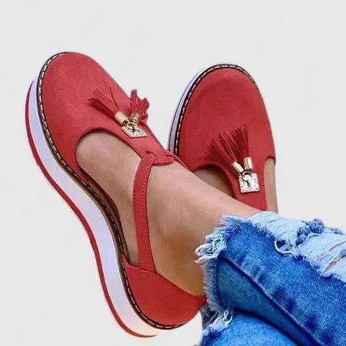 Red / 43