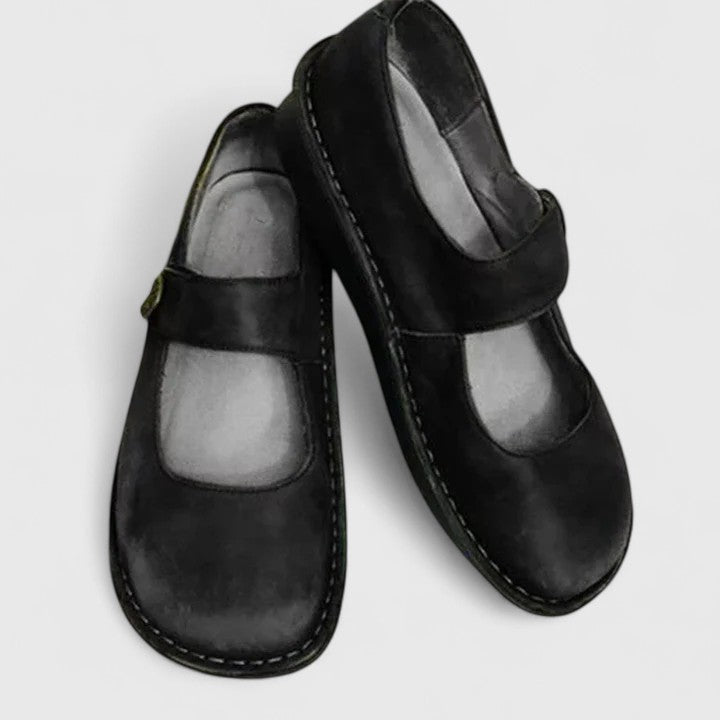Black / 42