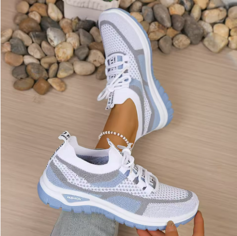 White / Blue / 43